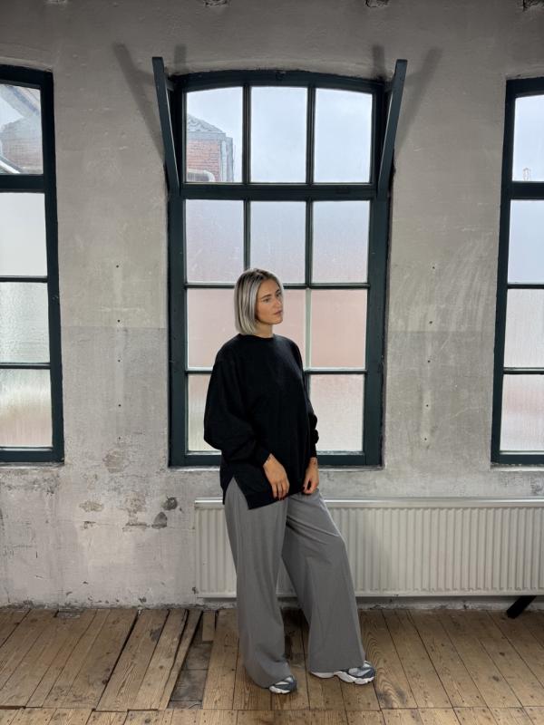 Relaxed_sweater__2