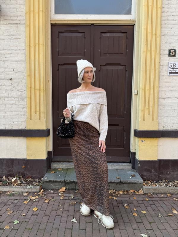 JXMINKA_OFF_SHOULDER_KNIT__1
