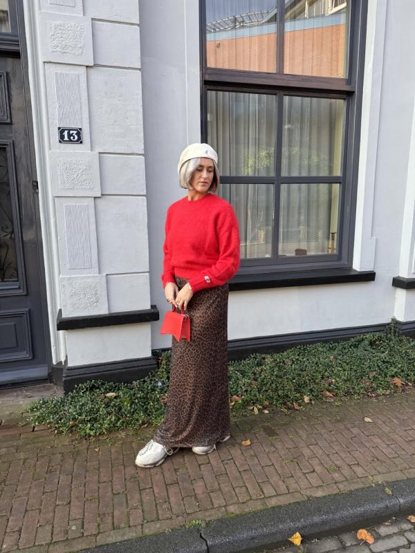 Olivia_Crewneck_Knitted_Sweater