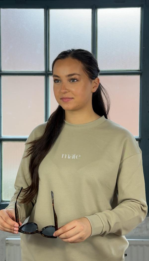 MATE_LONGSLEEVE_BEIGE