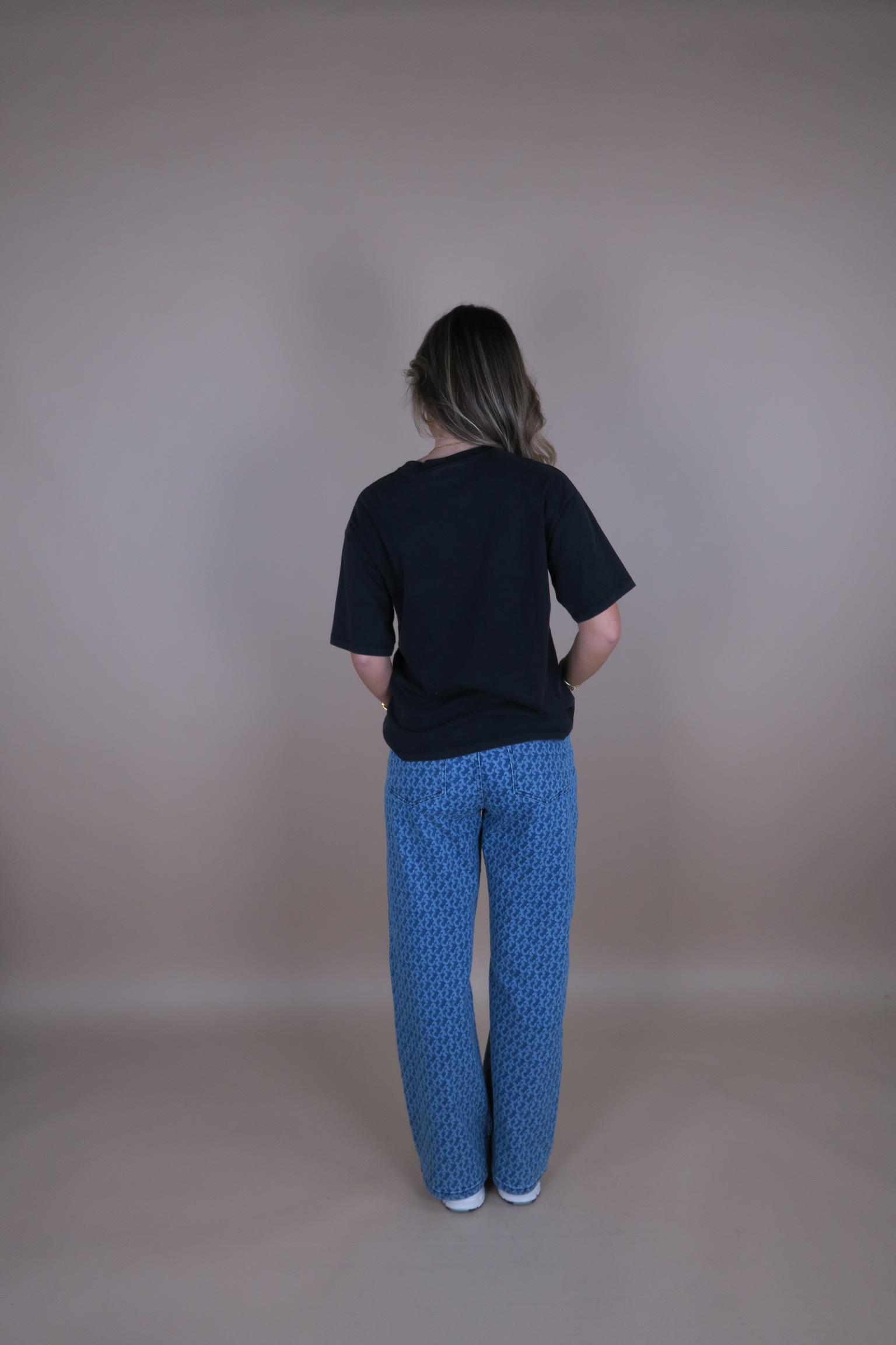 Jxandrea_wash_LOOSE__SS_tee_jrs_black_2