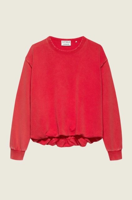 Tuck_in_sweater