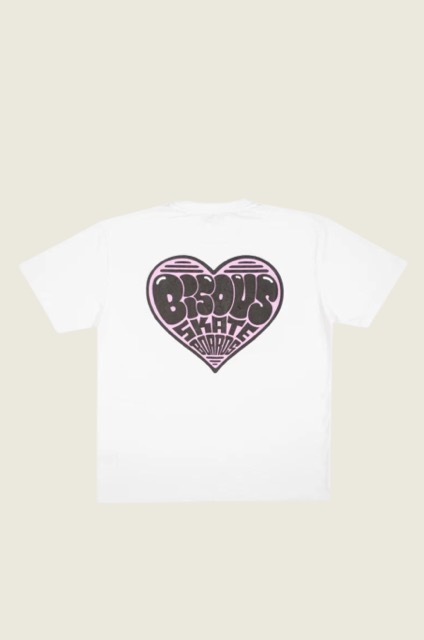 T_shirt_heart_white_3