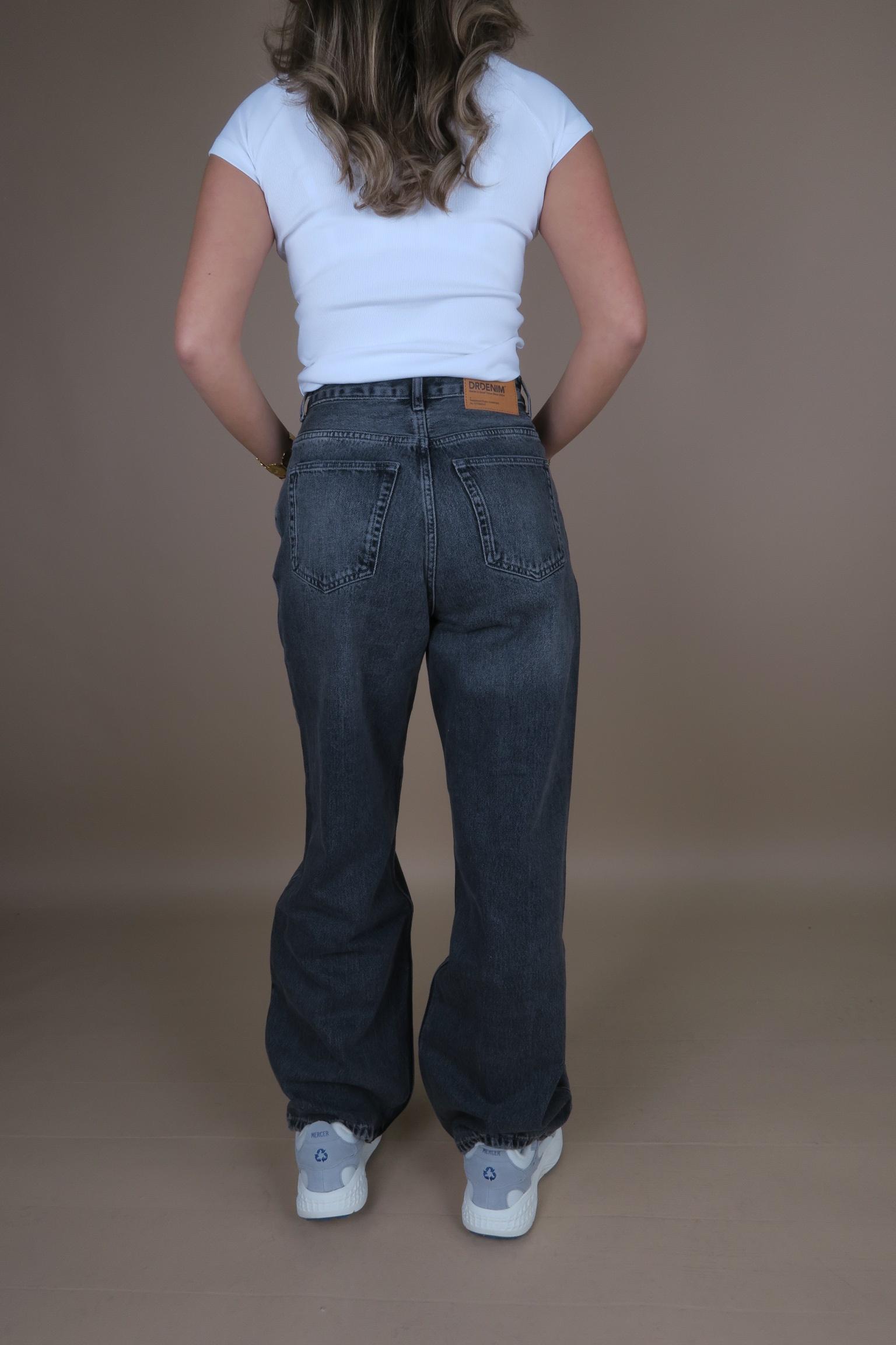 Donna_mid_grey_used_3