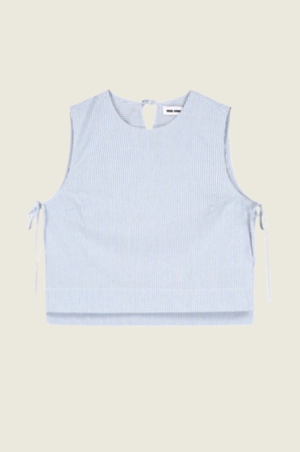 Dana_top_light_blue__2