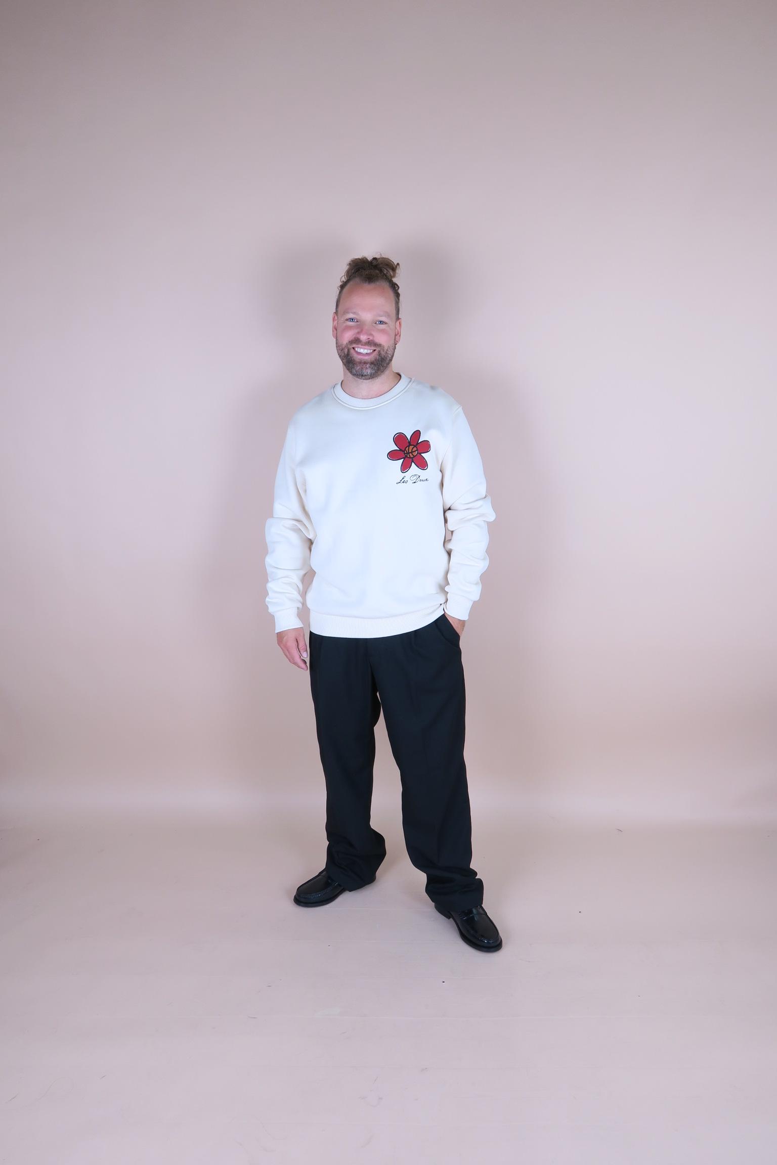 Flower_Basket_Sweatshirt_2