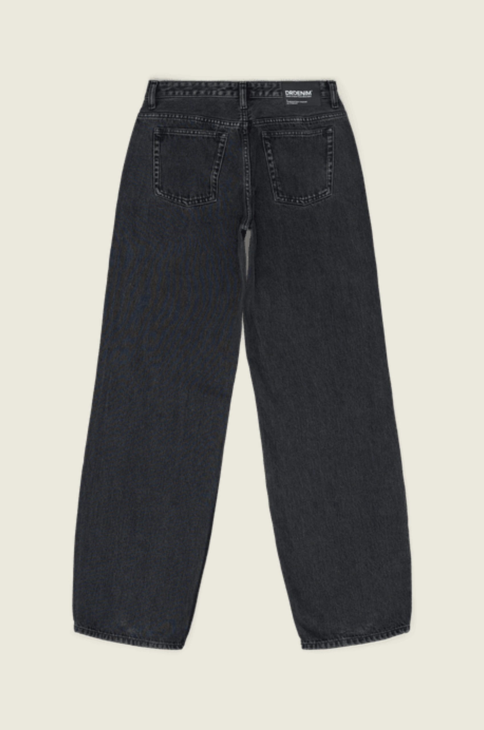 Hill_Aged_Black_____________________1