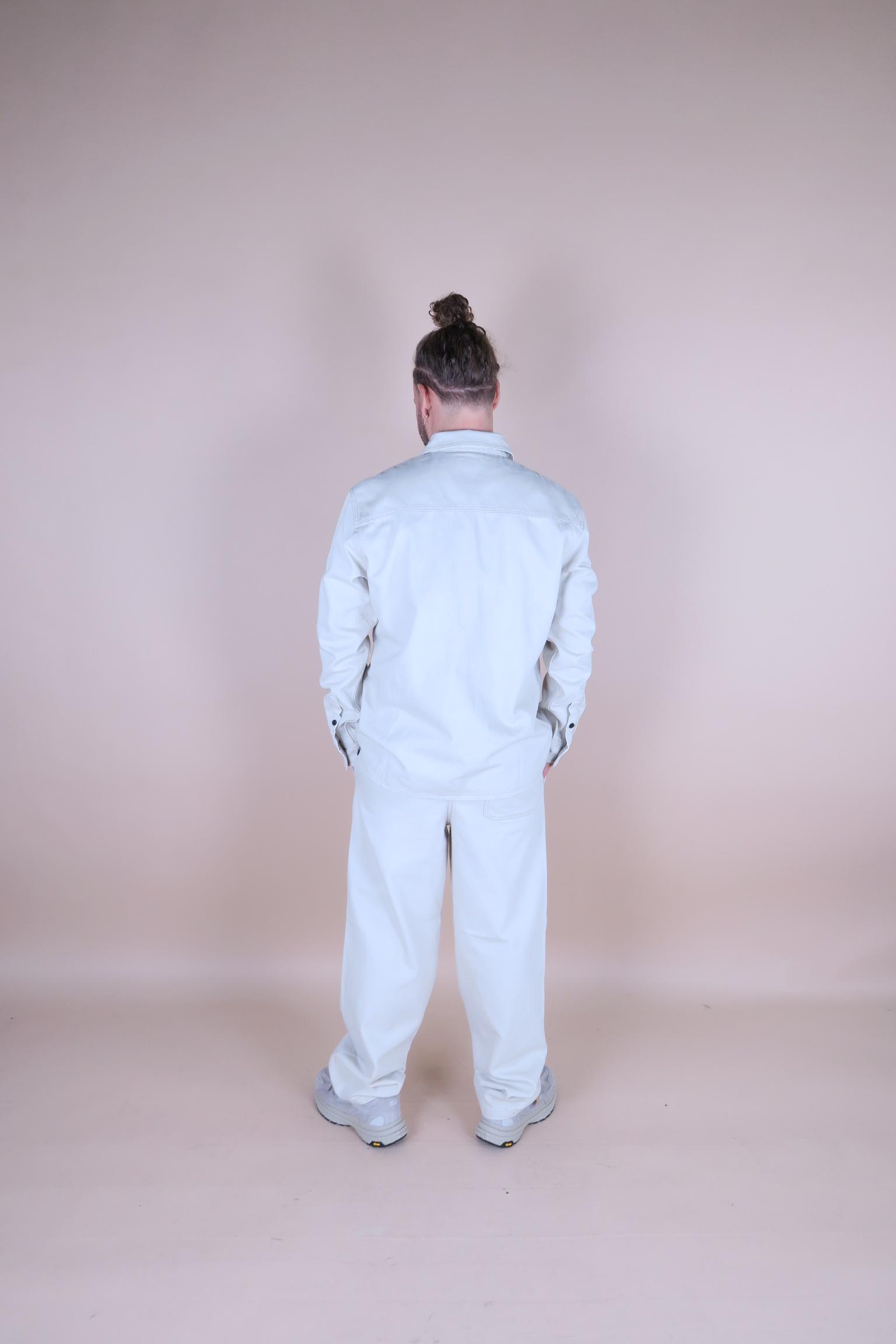 ONSTIMES_0348_REG_OVERSHIRT_3
