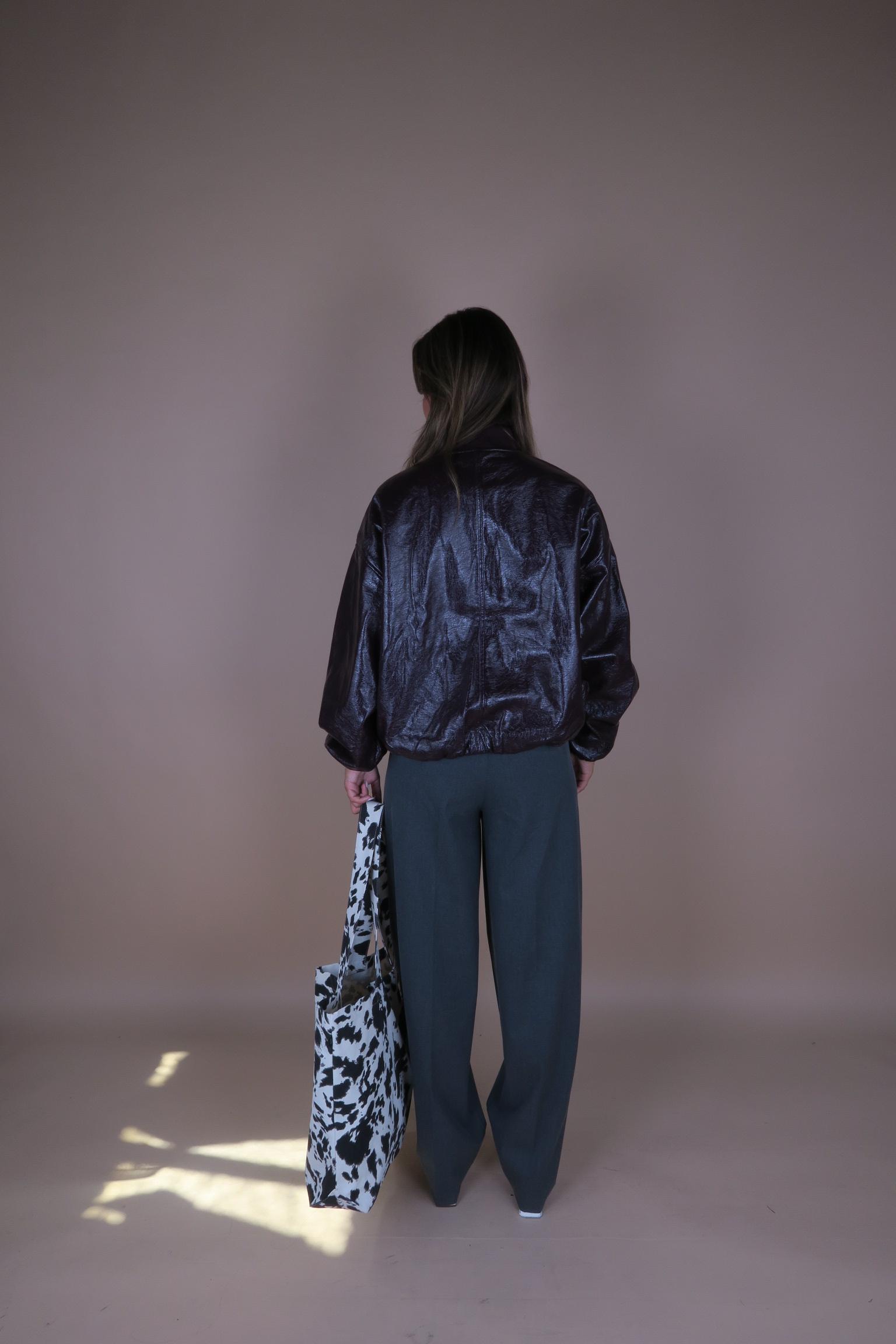 Tuck_in_varsity_jacket_4