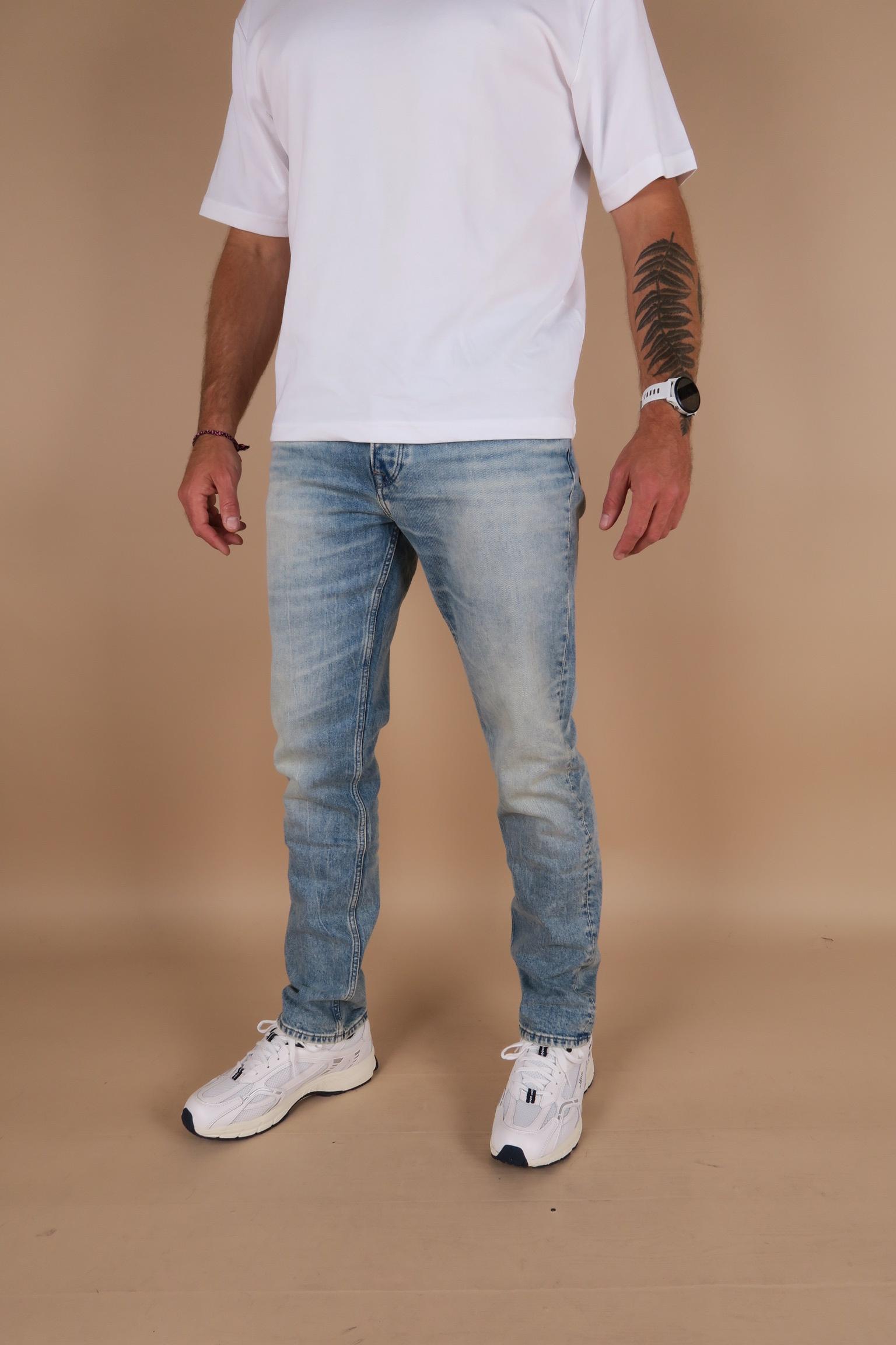 Marlon_5_Pocket_7