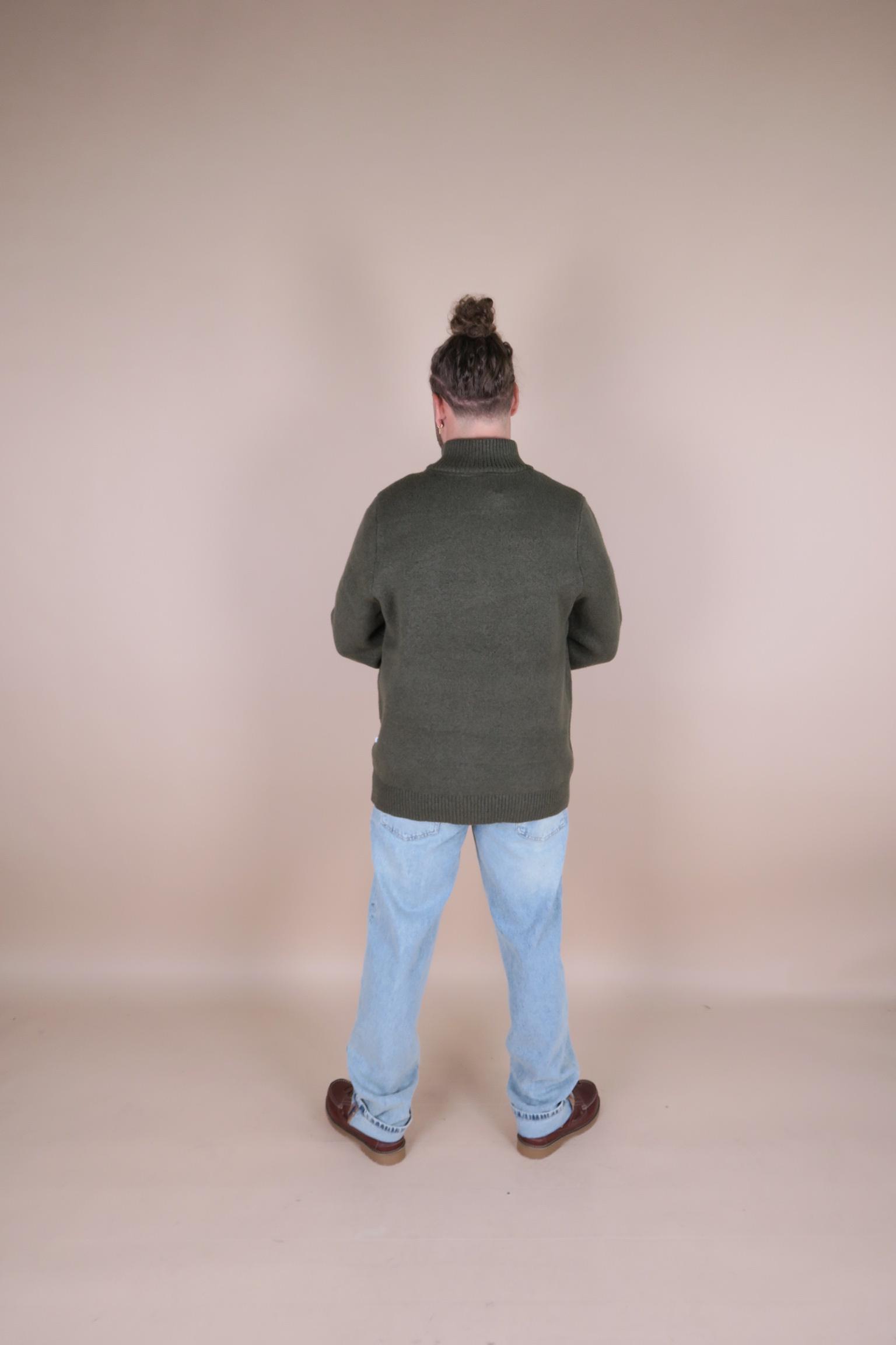 LAMAR_HALF_ZIP_3