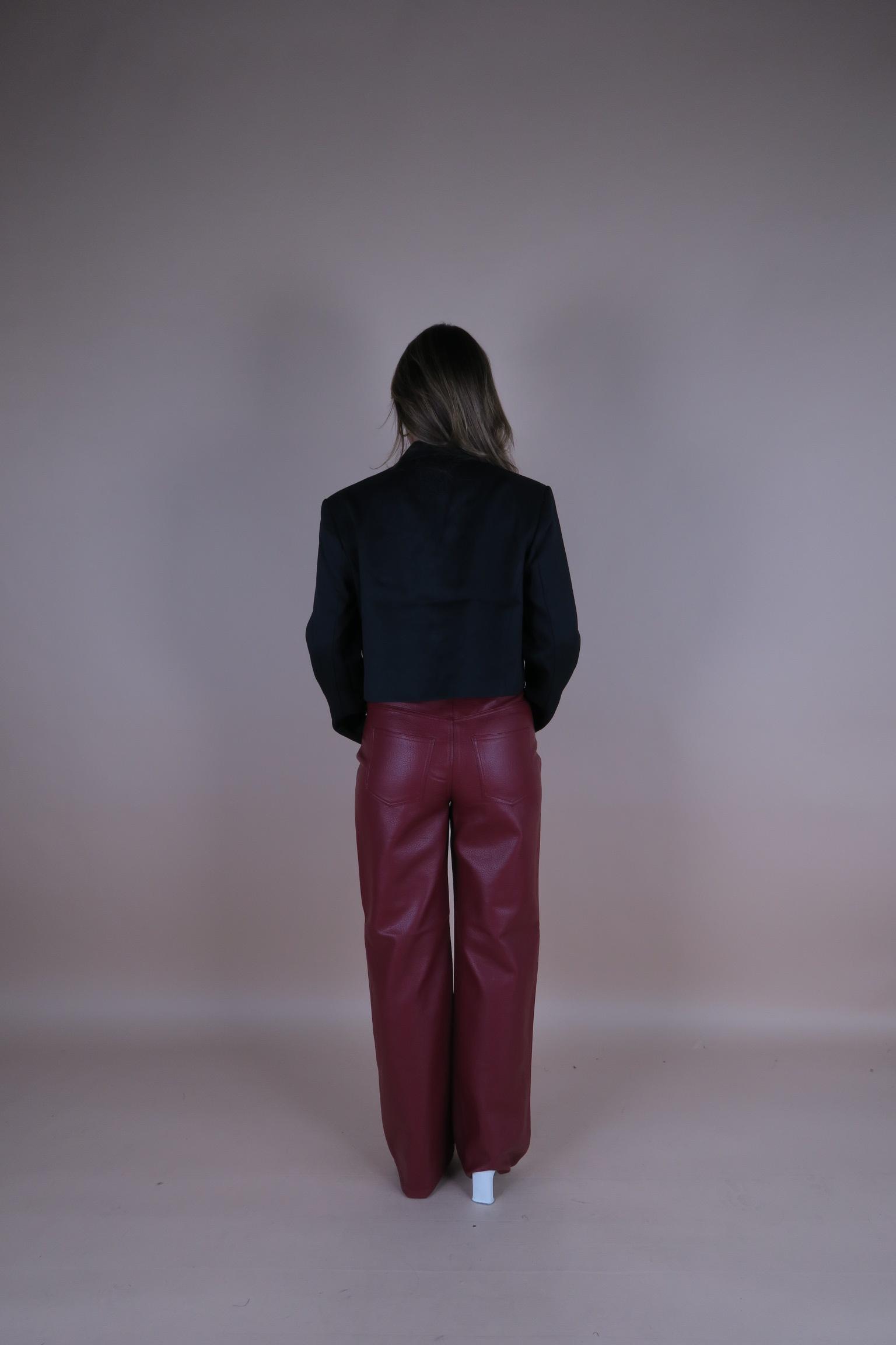 Ladies_woven_cropped_embellished_blazer_Niv_3