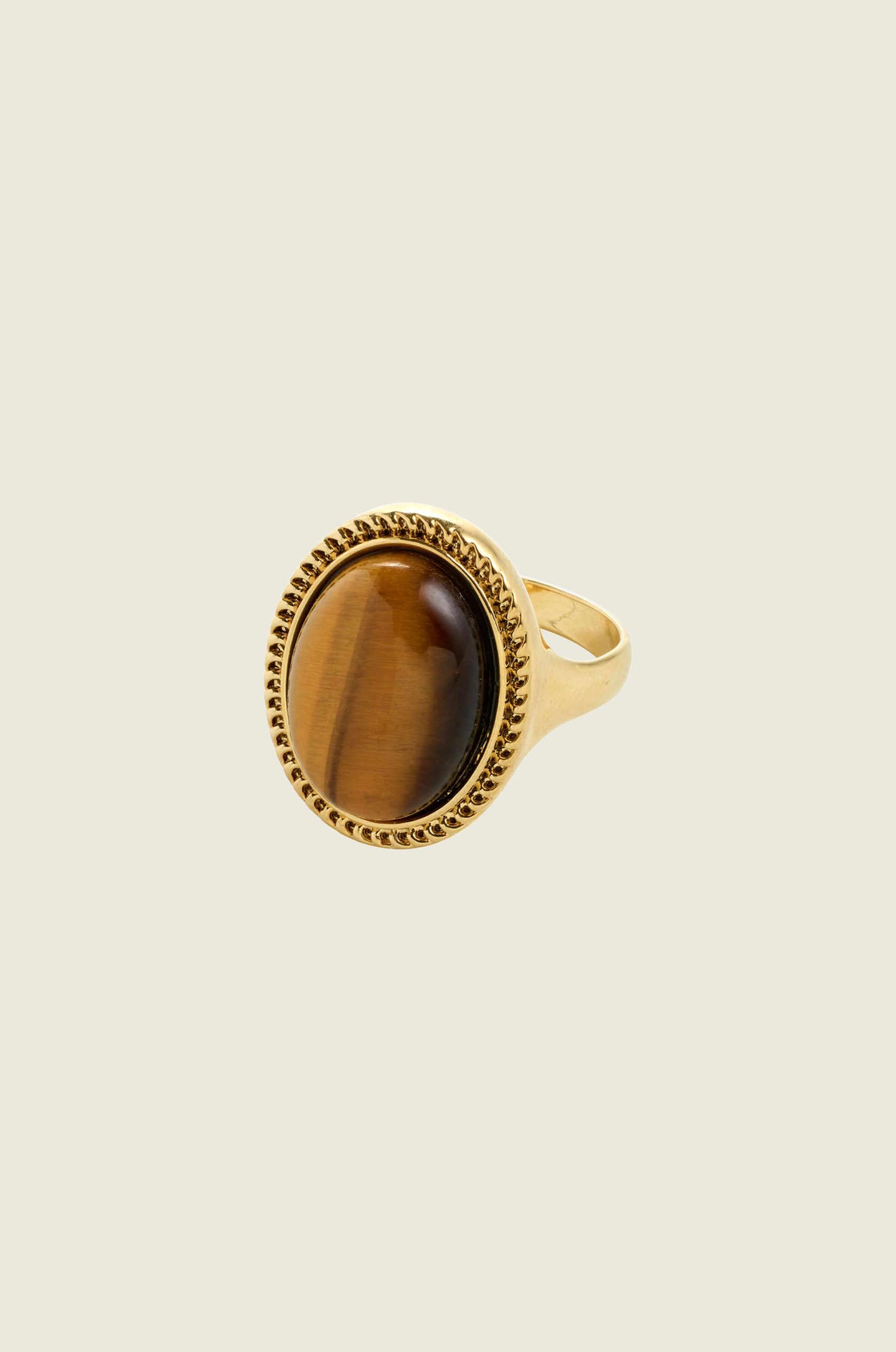 Between_ring_gold_plated