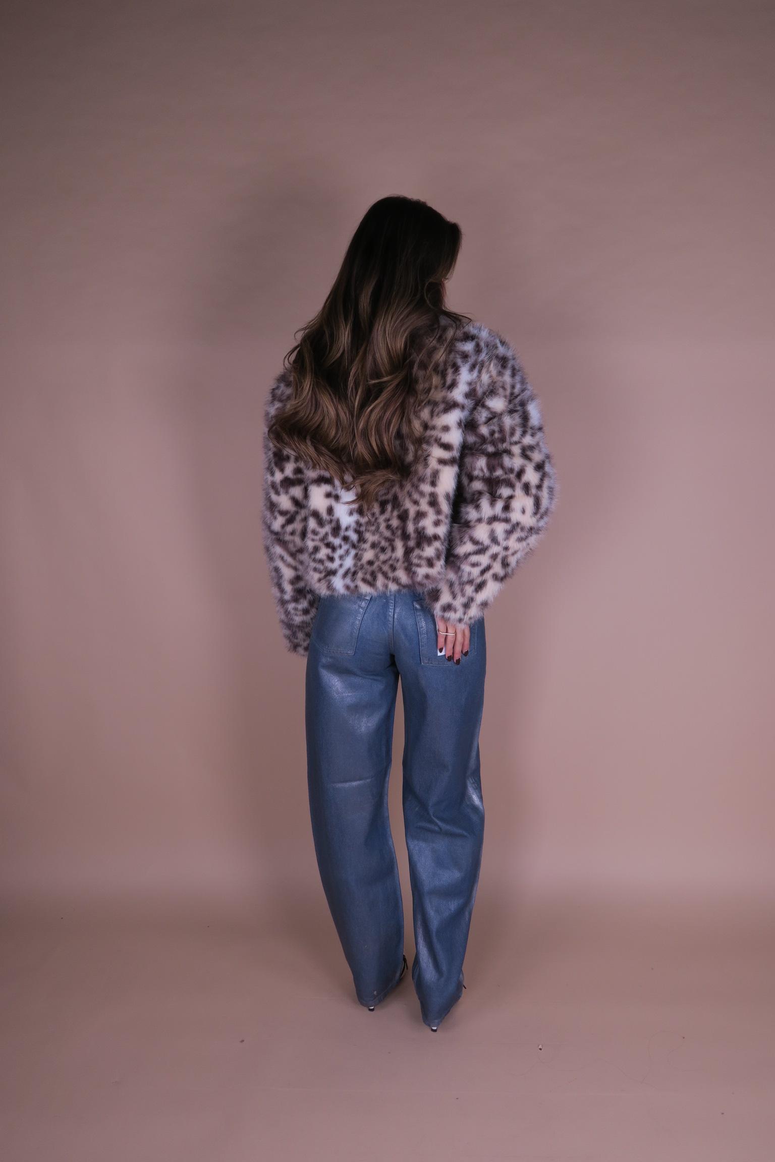 JXTANIA_LEO_JACKET_OTW_4
