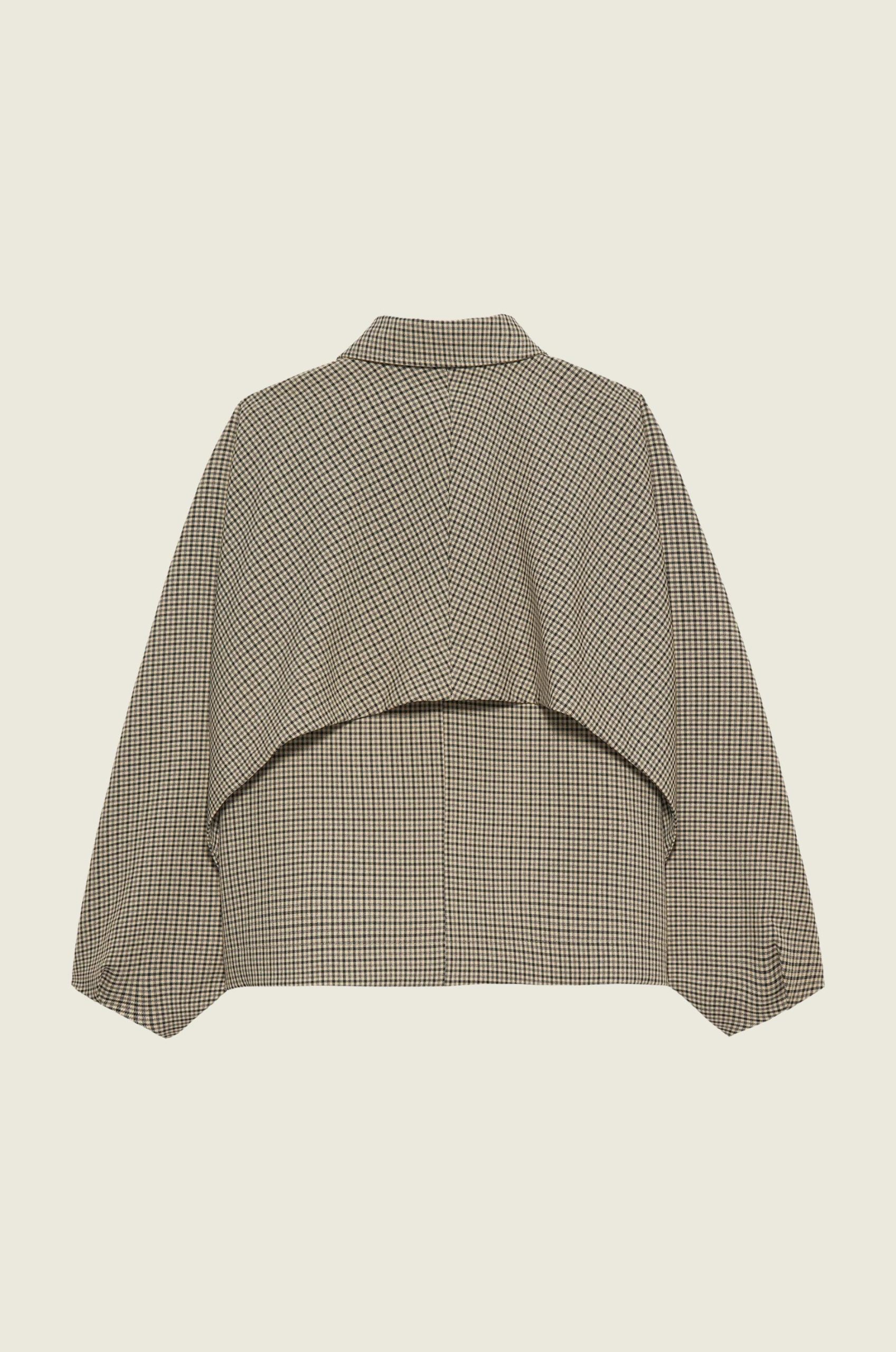 Check_cape_jacket_1