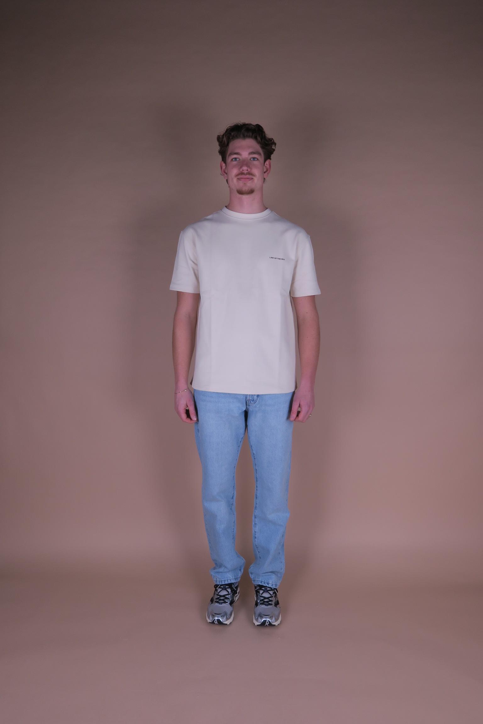 DAYDREAM__ARTWORK_T_SHIRT_5