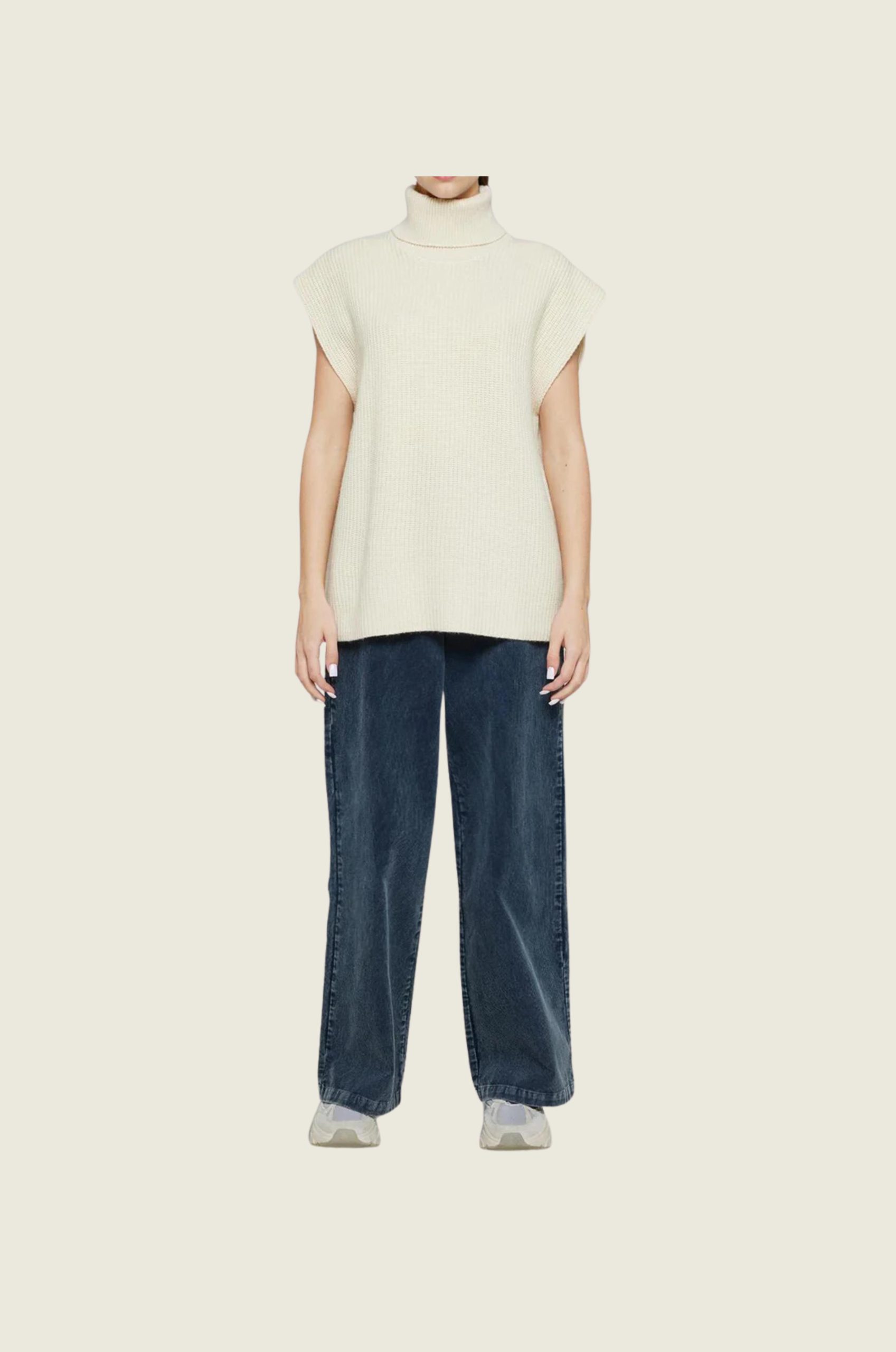Naja_knit_vest_9954