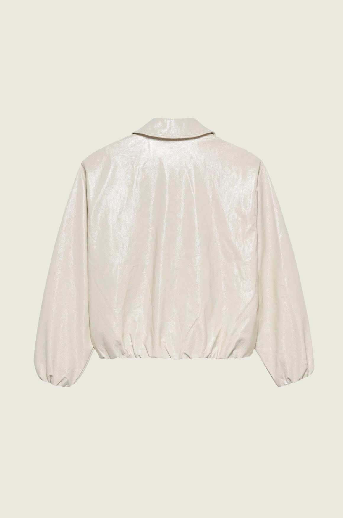 Tuck_in_jacket_1