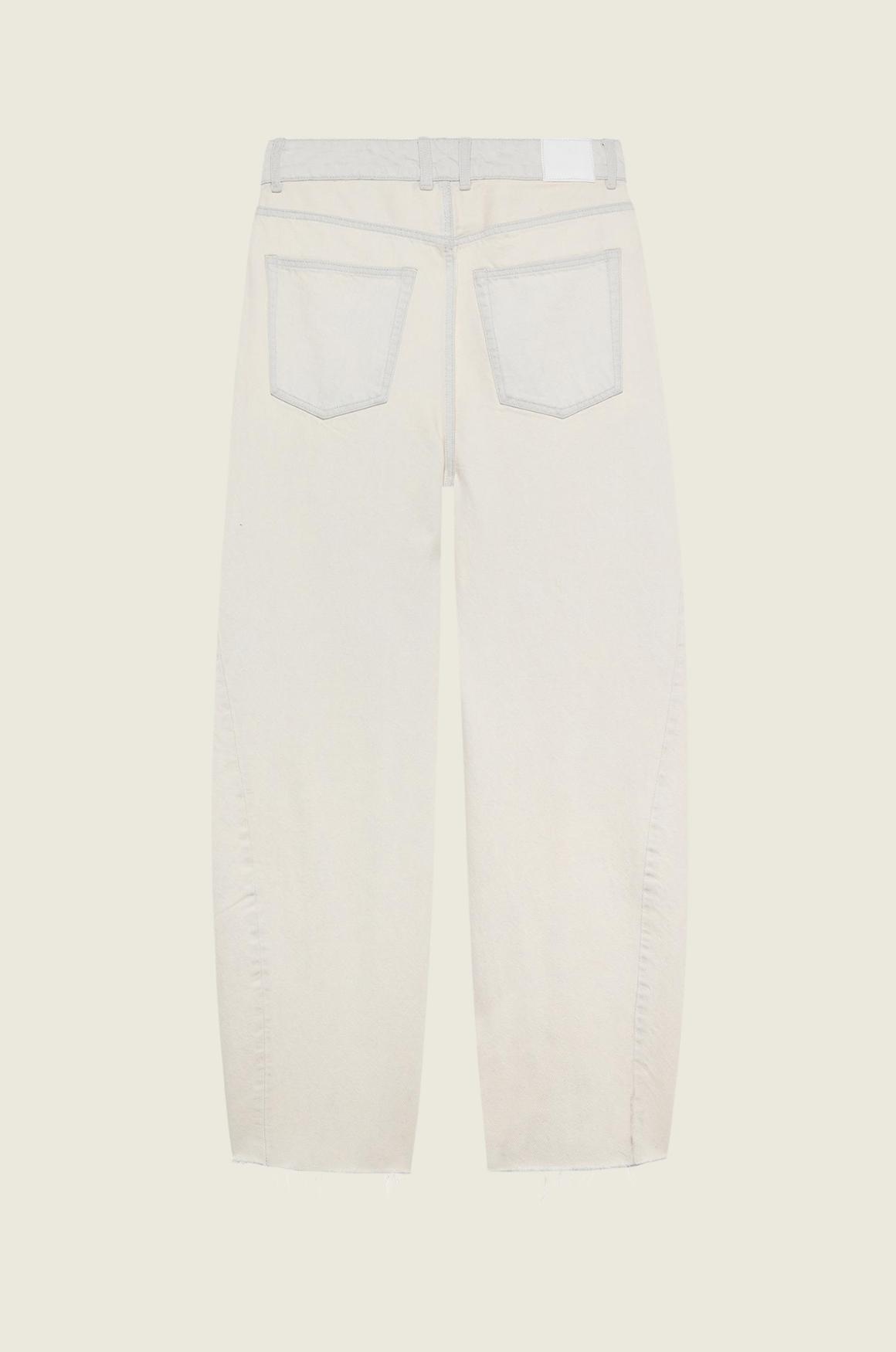 Super_barrel_fit_jeans_1