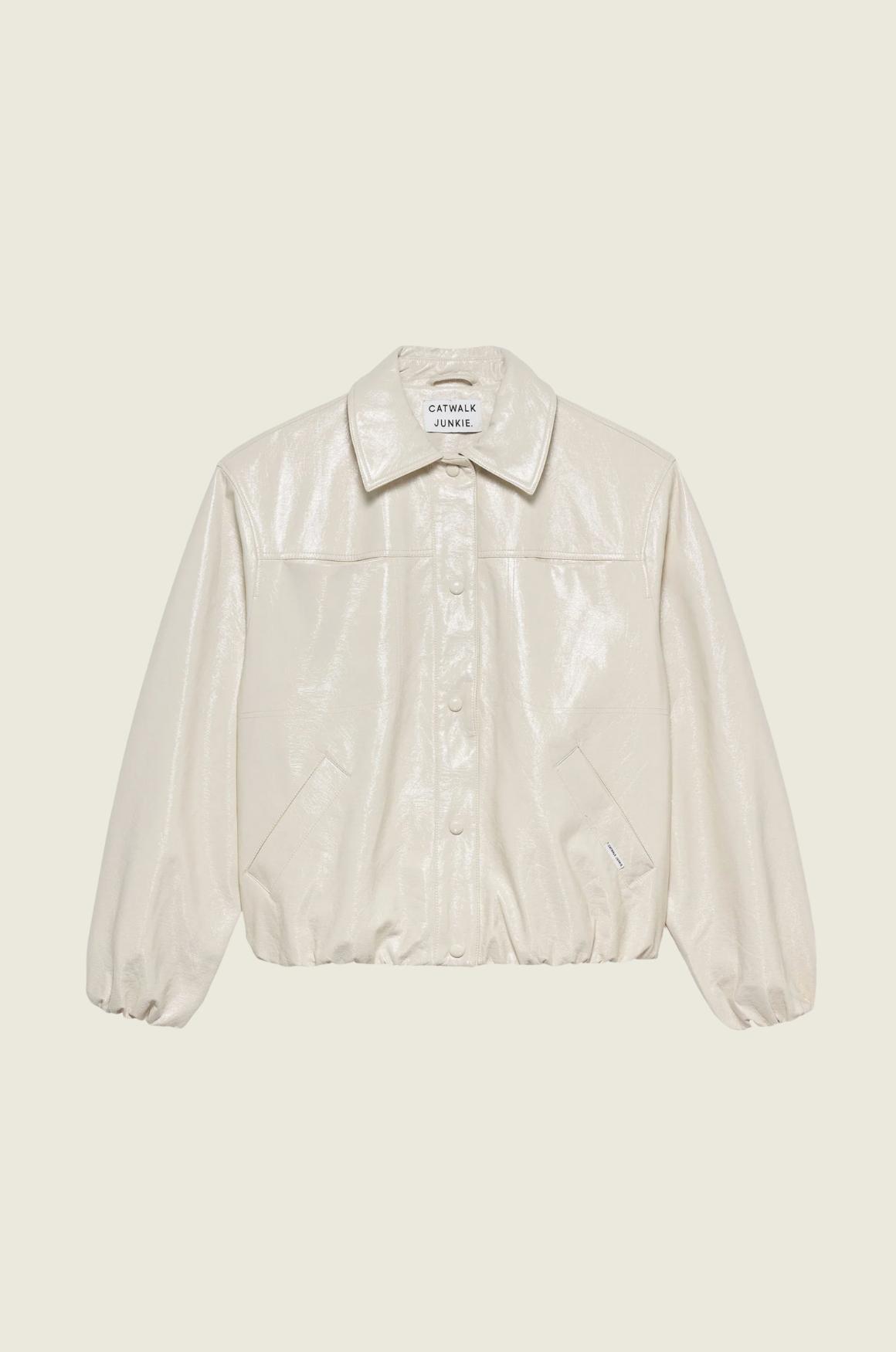 Tuck_in_jacket