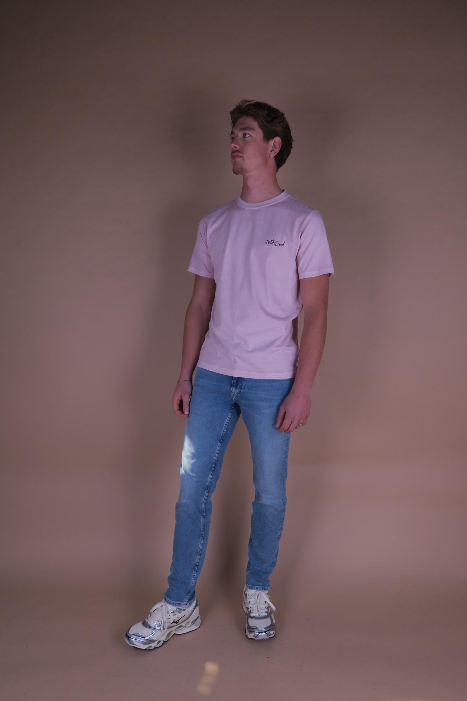 Nickolas_Tee_3