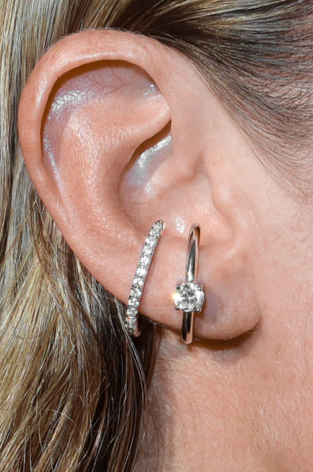 Solitaire_Hug_Earstud_2
