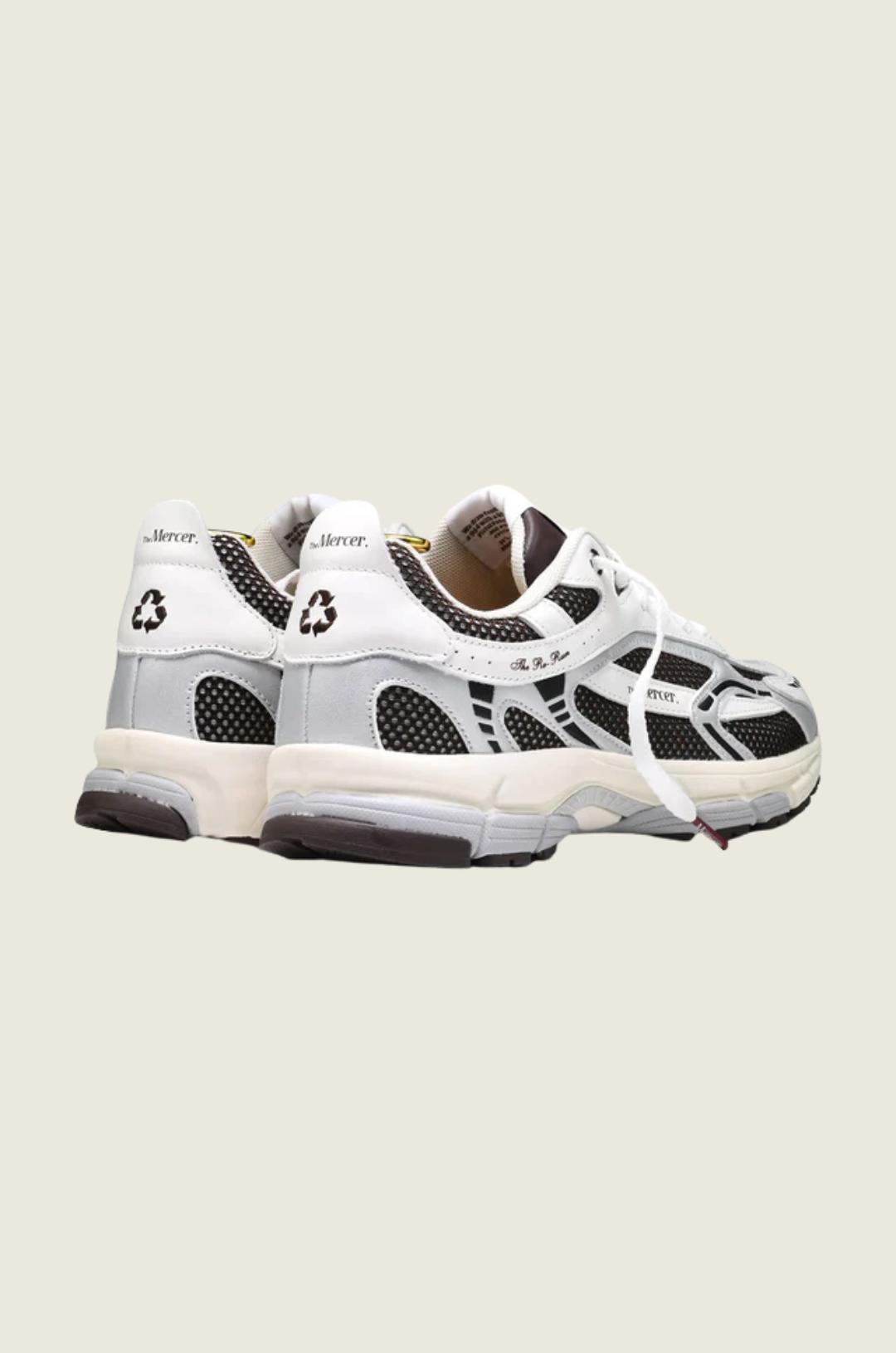 The_Re_Run_White_Silver__2