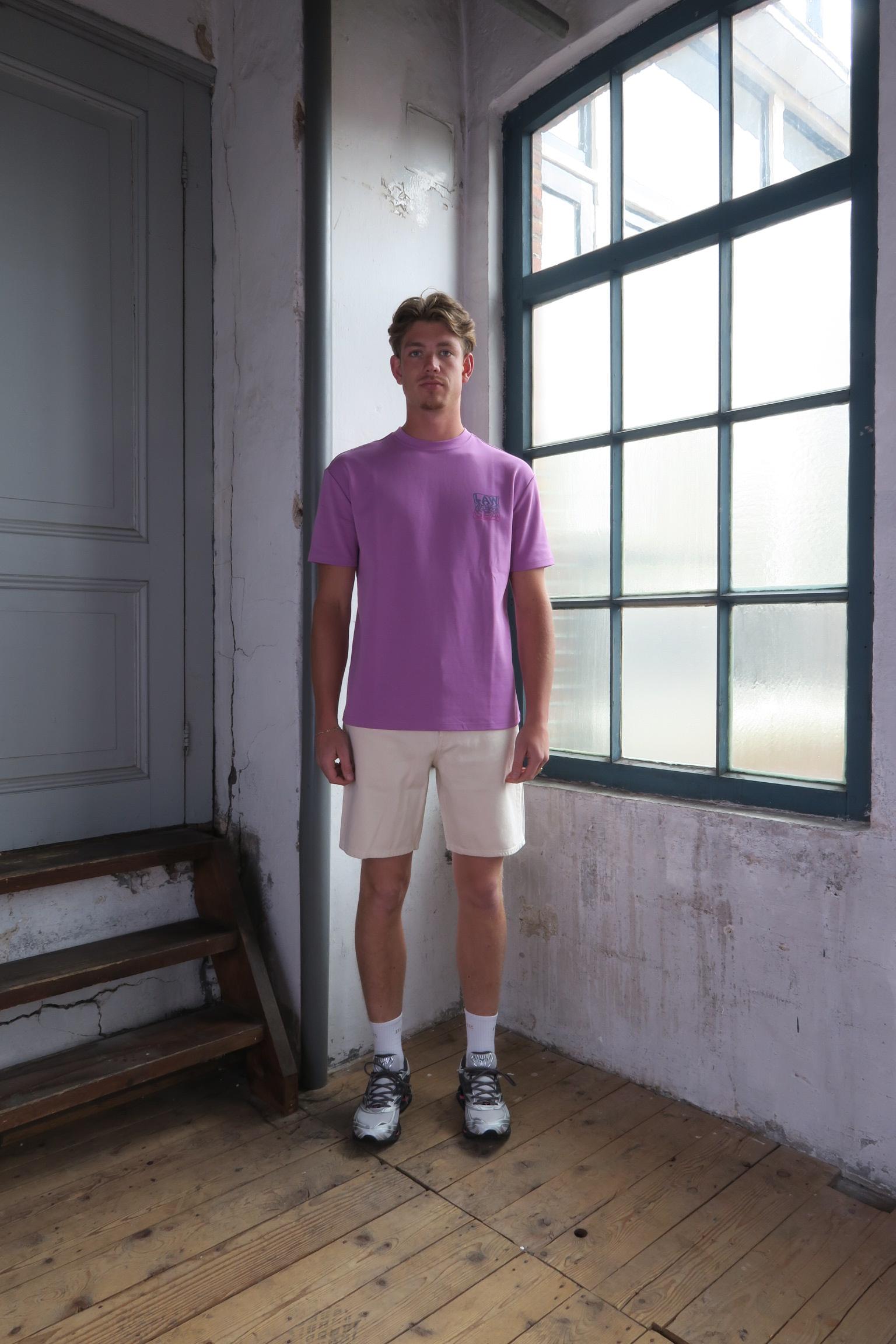 DISPLACE_ARTWORK_TEE_1