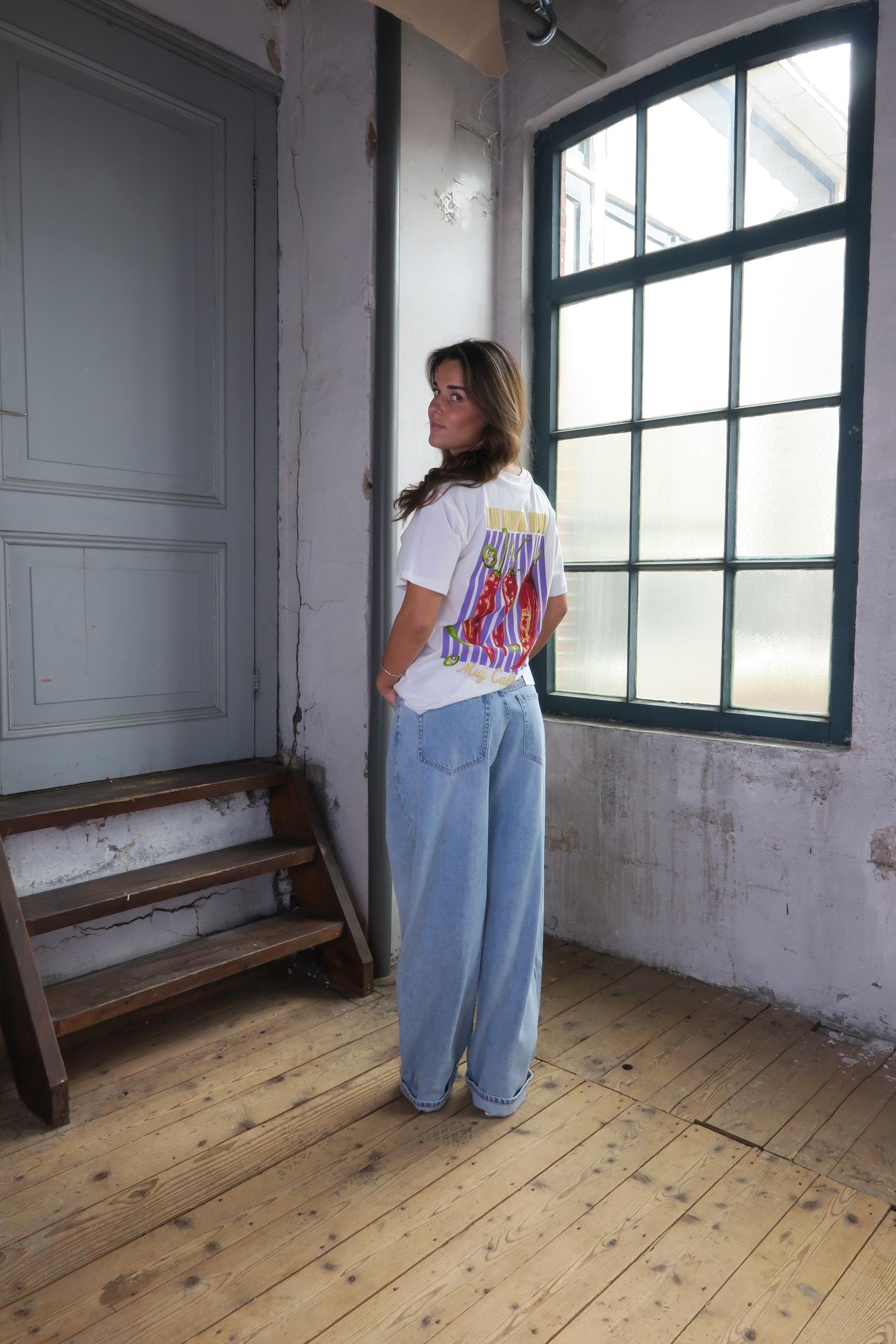 Peppers_Loosefit_Tee_7