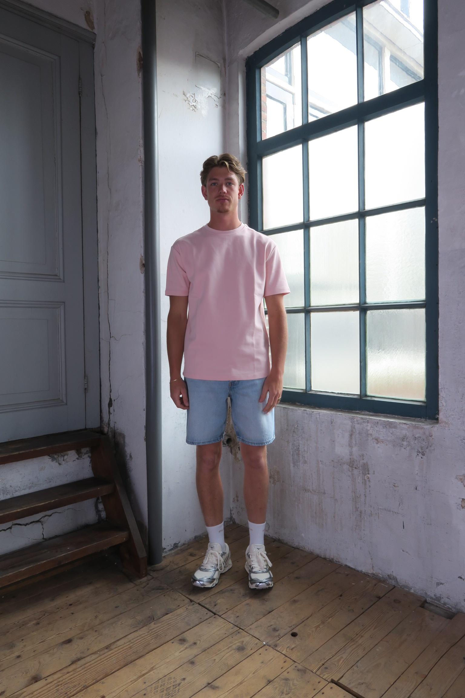 CURRENTS_ARTWORK_TEE_2