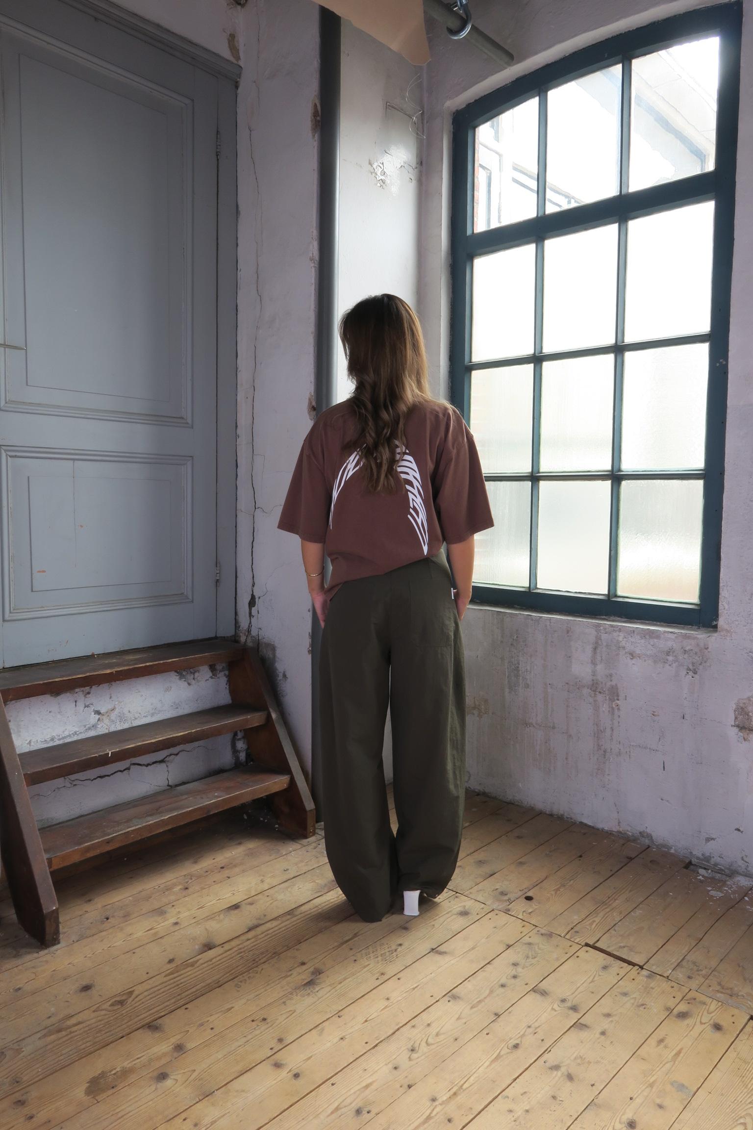 Barrel_shaped_trousers_6