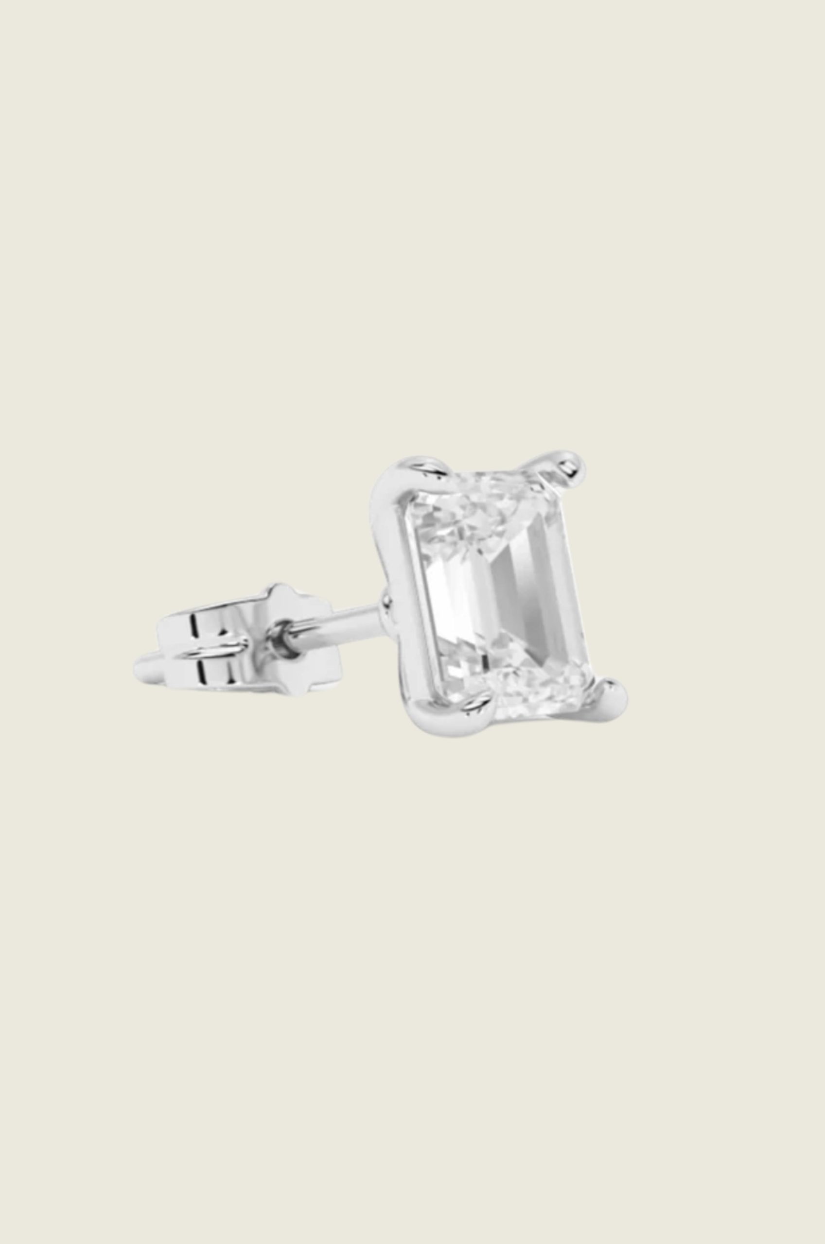 Emerald_Diamond_Earstud_Silver_2