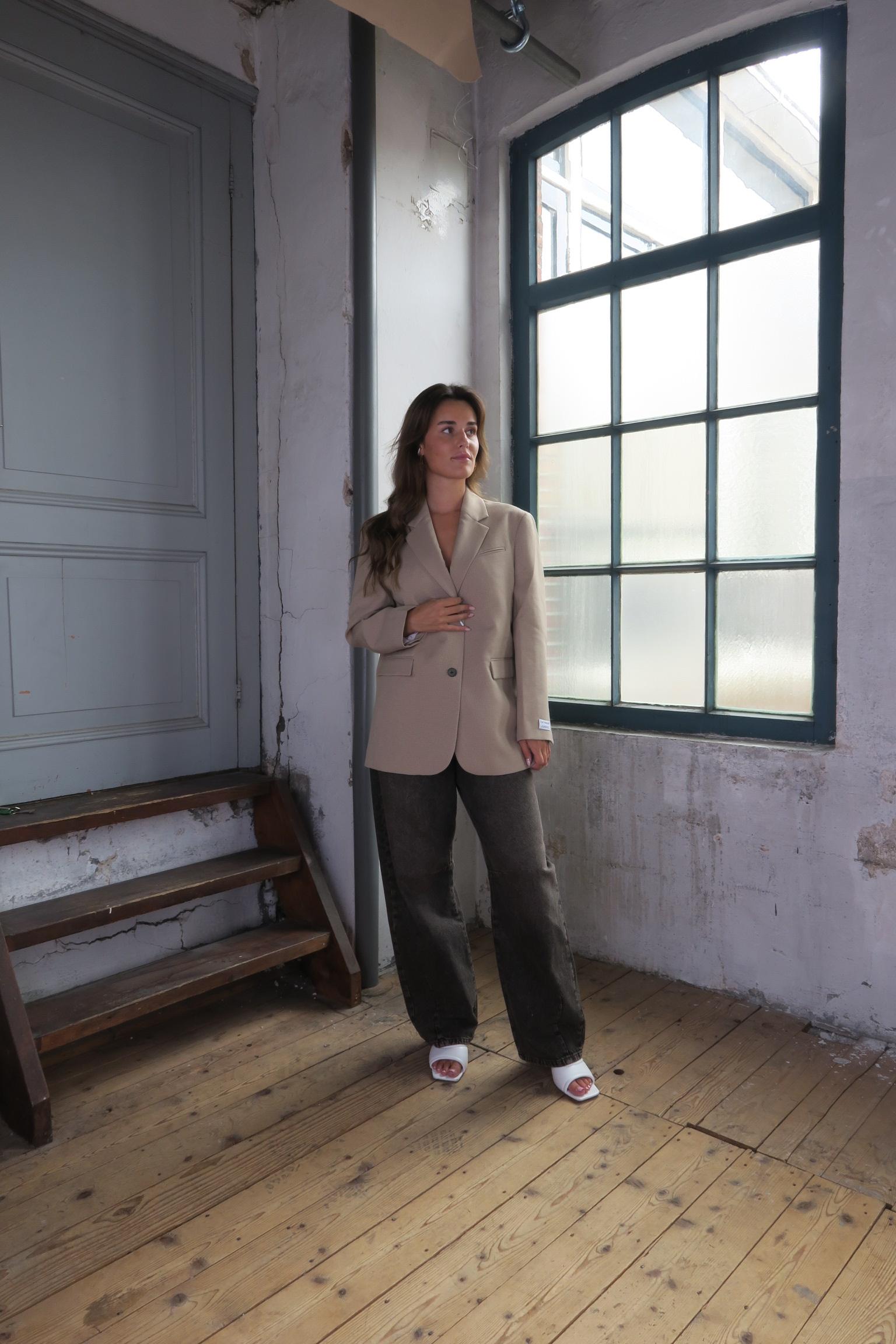 Oversized_check_blazer_1
