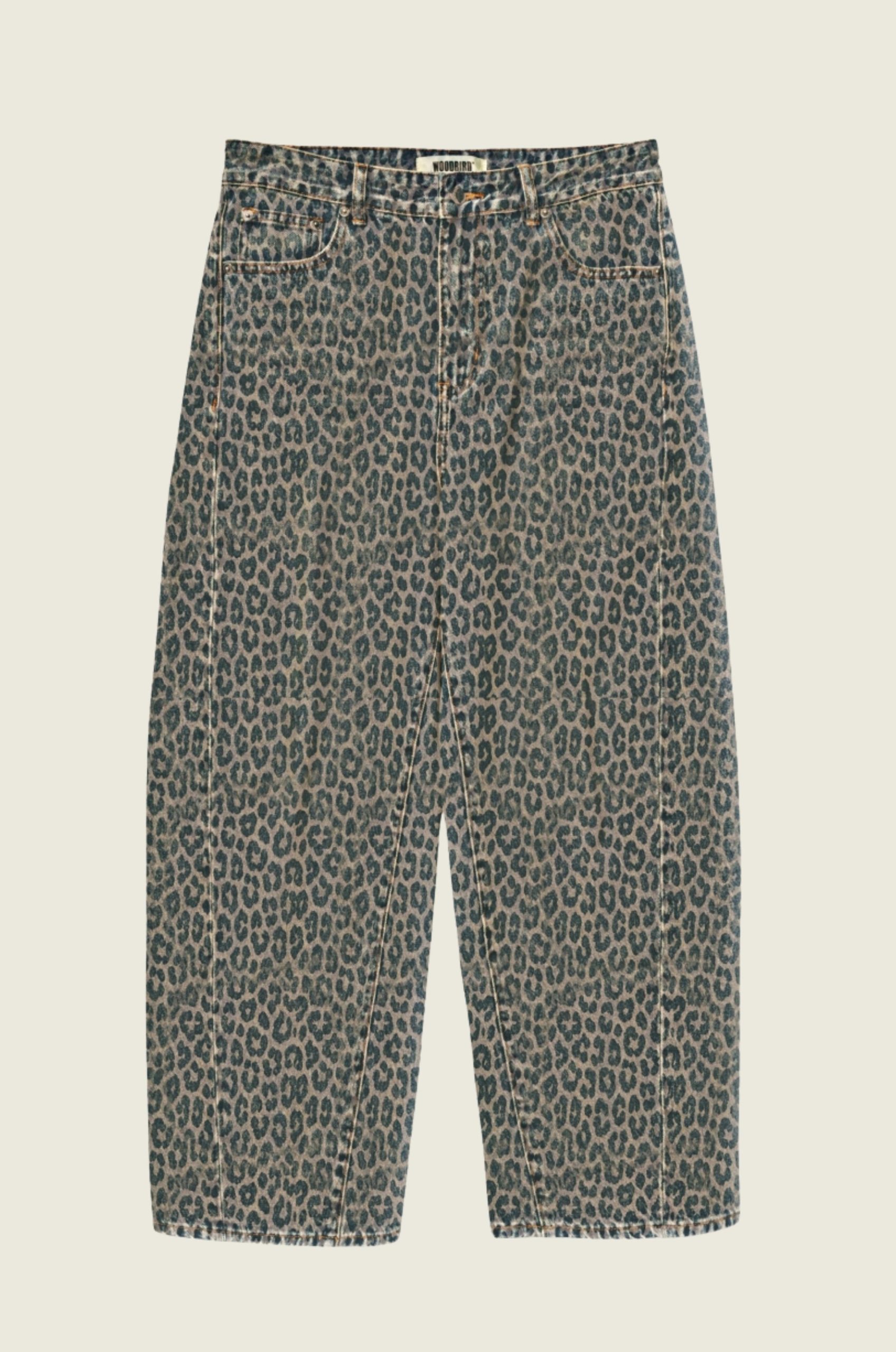 WBGhat_Twisted_Leo_Jeans