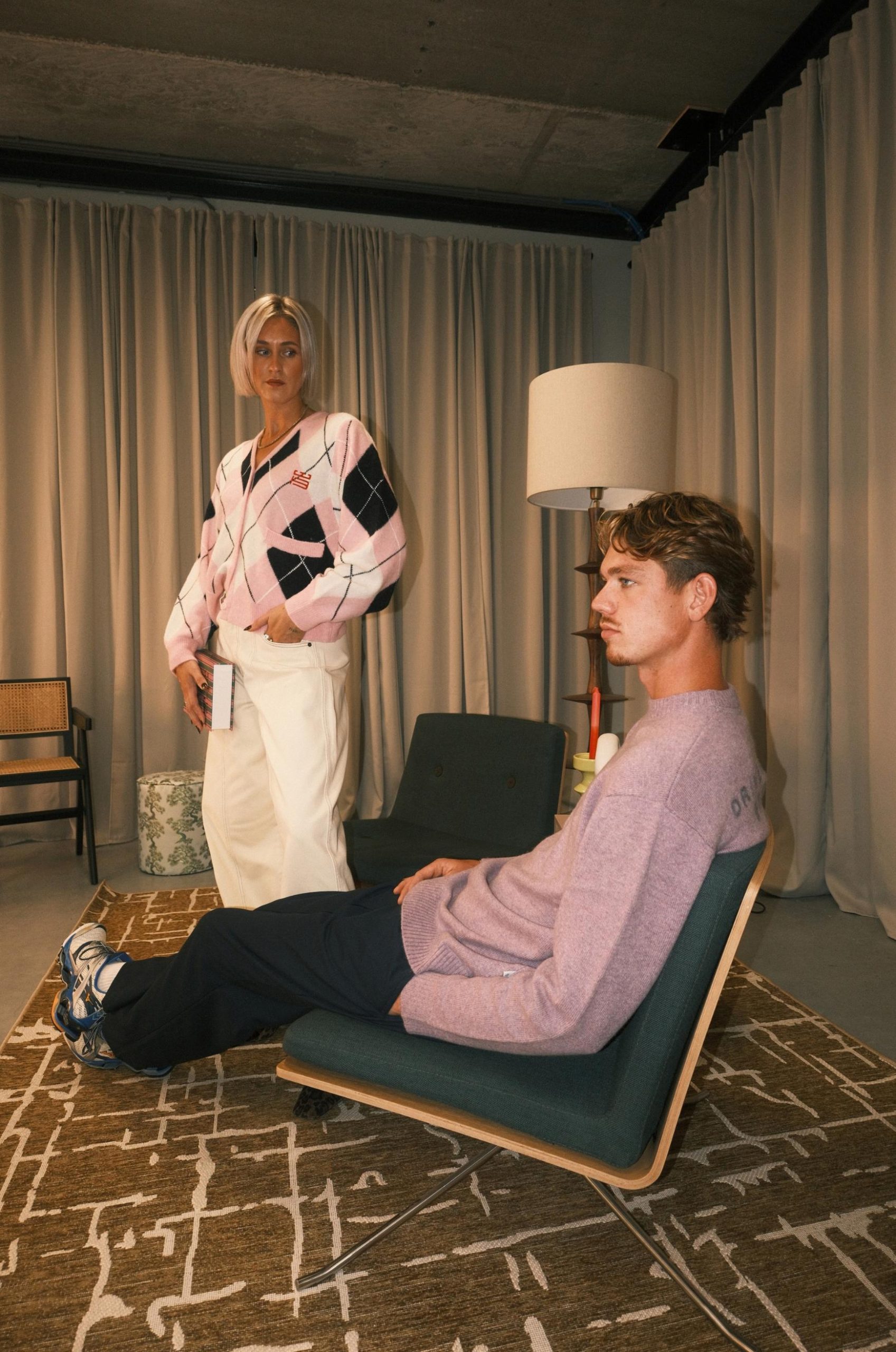 WBFen_Argyle_Cardigan_5