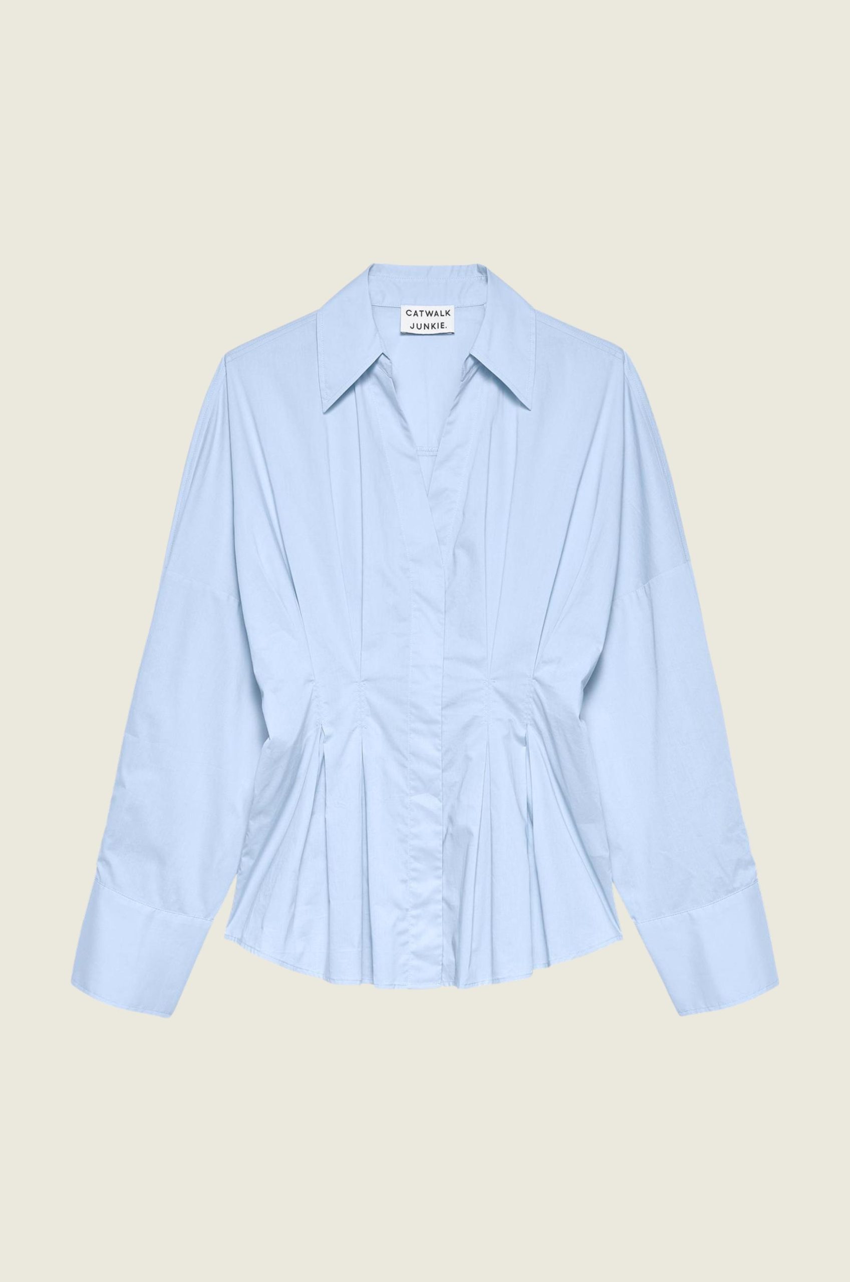 Blouse_with_waist_pleats