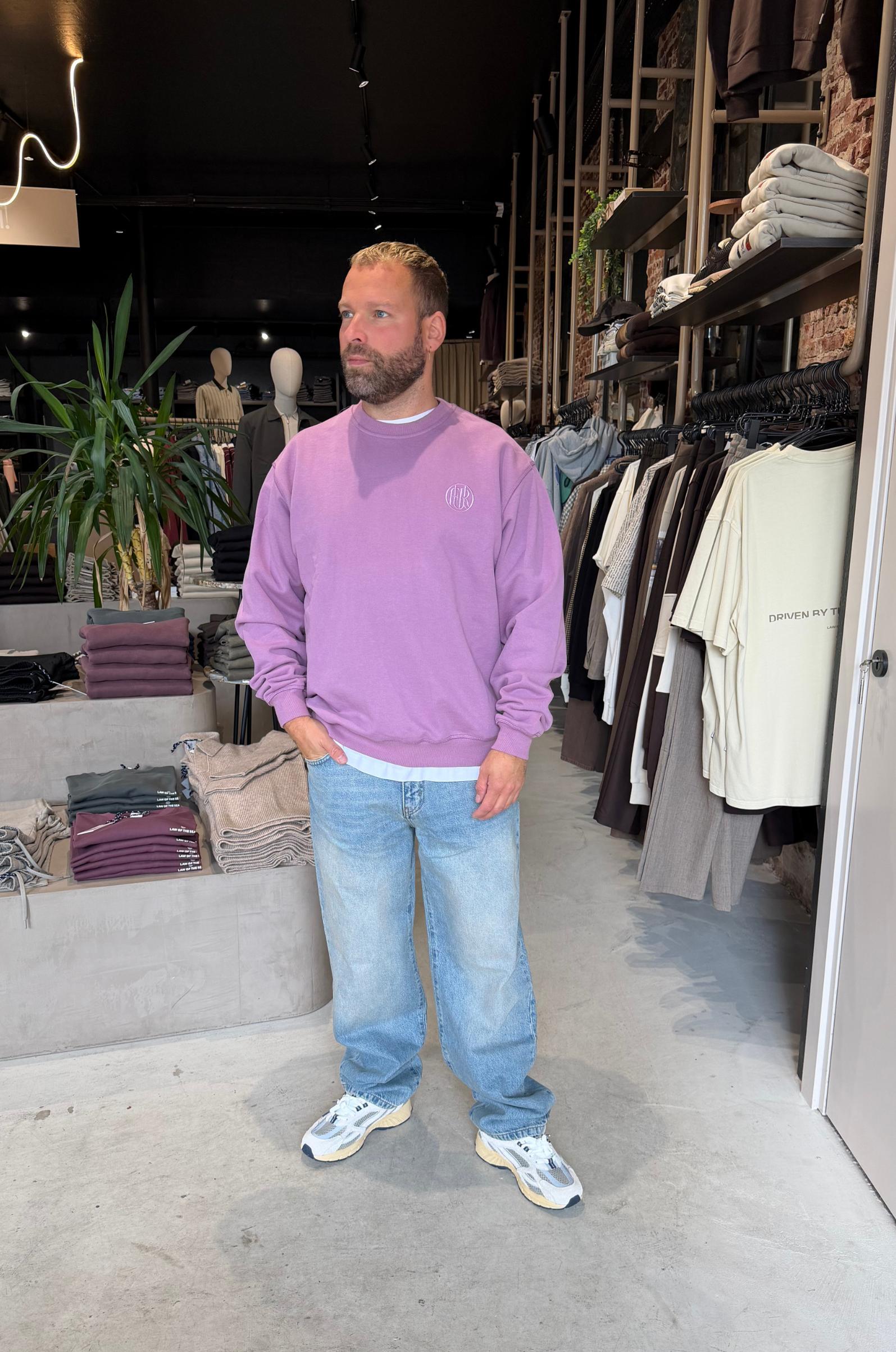 OFUR___Hidden_With_Monogram_Crewneck_Dusty_Rose_1